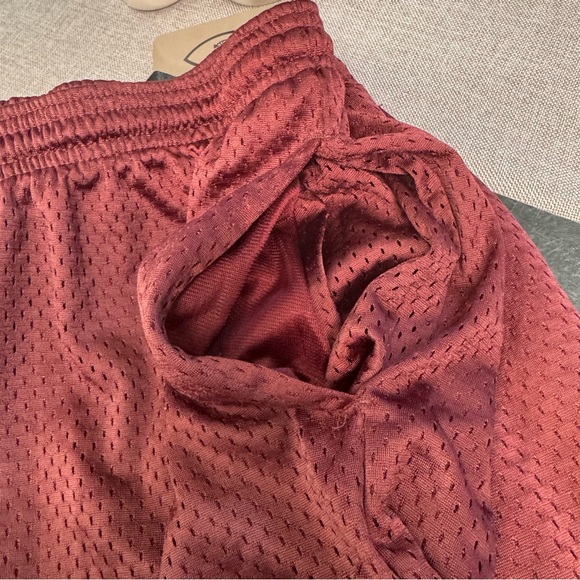 Champion Men’s Sport Shorts – Burgundy, M - Picture 6 of 7